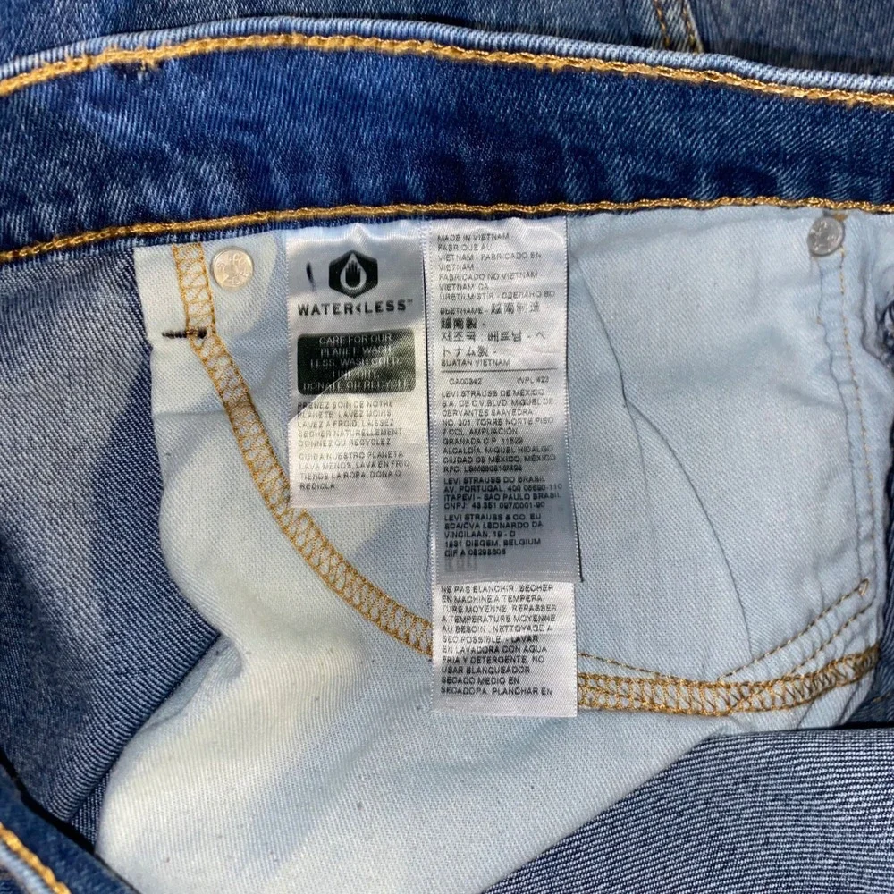 Levis 505 Regular Fit Jeans Mens 38x30 Medium Wash Blue Straight Leg WaterLess
